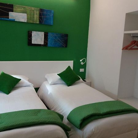 Suite Color เวโรนา ภายนอก รูปภาพ