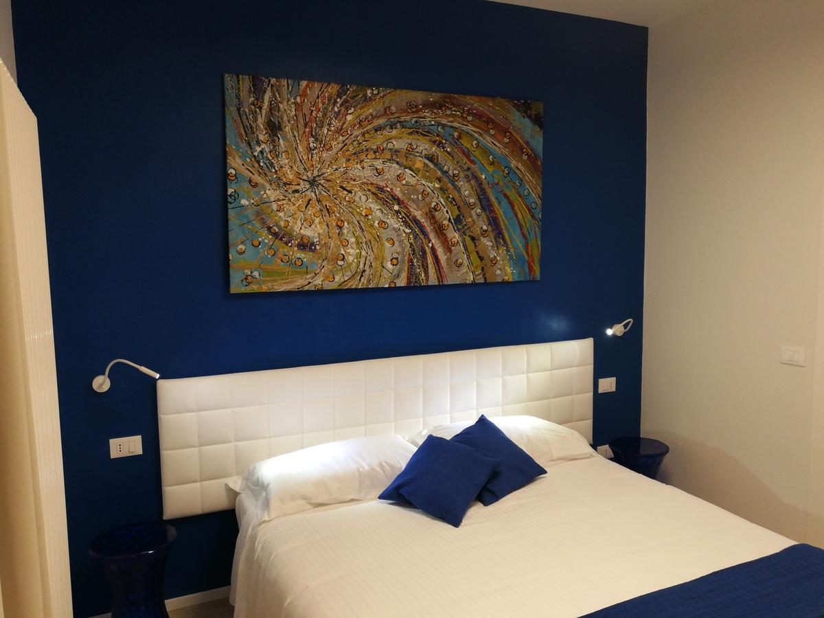 Suite Color เวโรนา ภายนอก รูปภาพ
