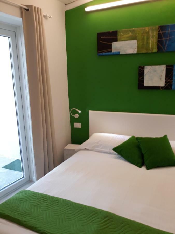 Suite Color เวโรนา ภายนอก รูปภาพ
